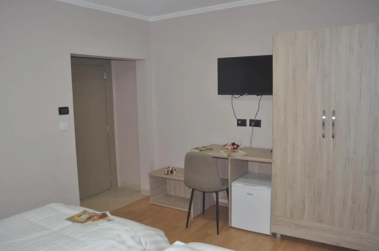 Bliri Myslym Shyri Apartment Tirana 0*,